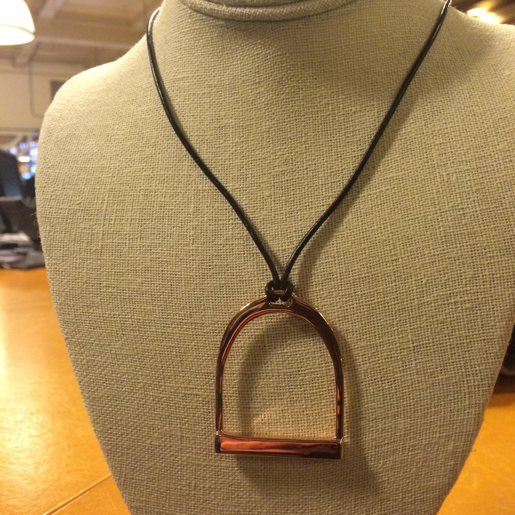 Large Stirrup Pendant in Rose Gold