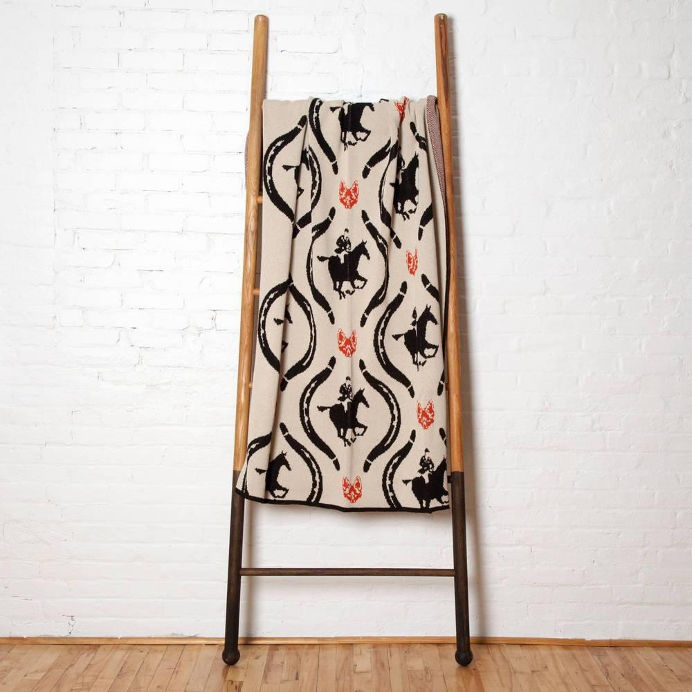 Hunt Throw